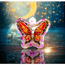Bùa Bướm của Aj Thep Pongsawadan