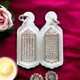 Vòng tay & dây chuyền Takut 5 dòng của Aj Nikom